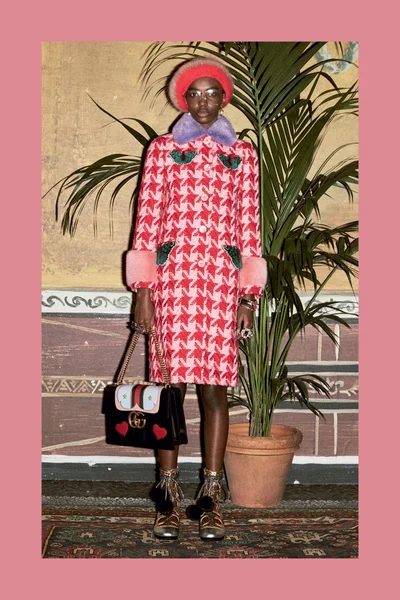 Look 76